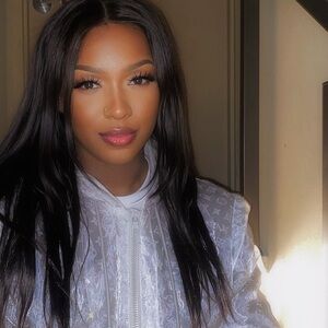 Meet your Posher, Miyoko